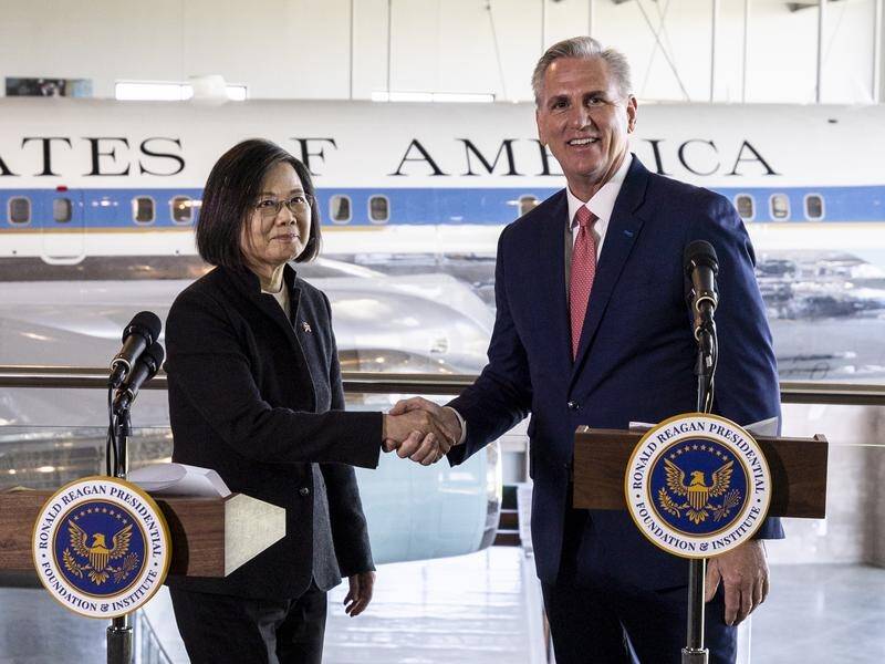 Speaker Kevin McCarthy hailed US-Taiwan friendship as he met Taiwanese President Tsai Ing-wen. (EPA PHOTO)